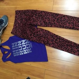 Lorna jane tank top size small